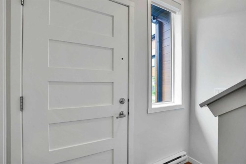 104 Corner Glen Circle Ne, Calgary, AB - Indoor Photo Showing Other Room
