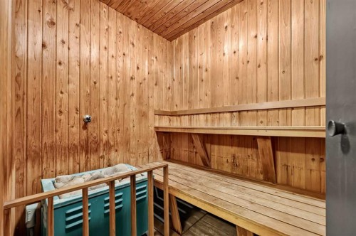 103-903 19 Avenue Sw, Calgary, AB - Indoor Photo Showing Other Room