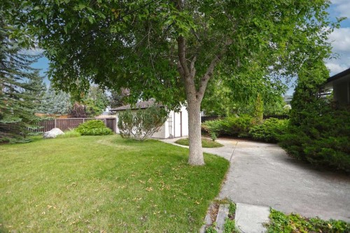 93 Winslow Crescent Sw, Calgary, AB - Outdoor