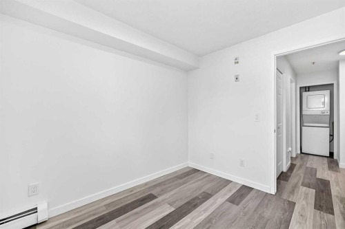 109-1717 60 Street Se, Calgary, AB - Indoor Photo Showing Other Room