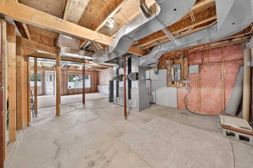 307 Edgeridge Gardens Nw, Calgary, AB - Indoor Photo Showing Basement