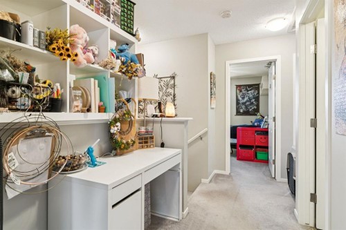 316 Chaparral Valley Square Se, Calgary, AB - Indoor Photo Showing Other Room