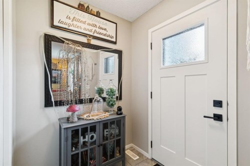 316 Chaparral Valley Square Se, Calgary, AB - Indoor Photo Showing Other Room