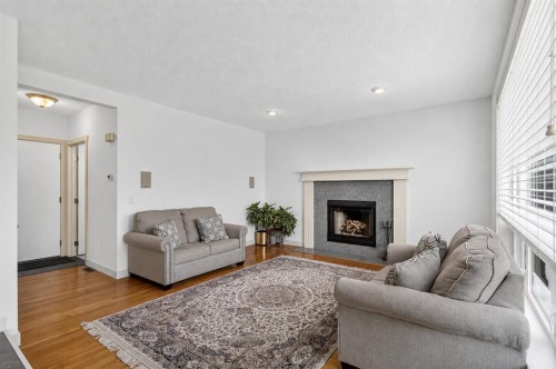 2888 Signal Hill Drive Sw, Calgary, AB 