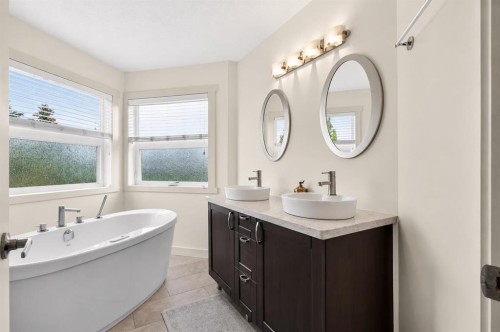 2888 Signal Hill Drive Sw, Calgary, AB 