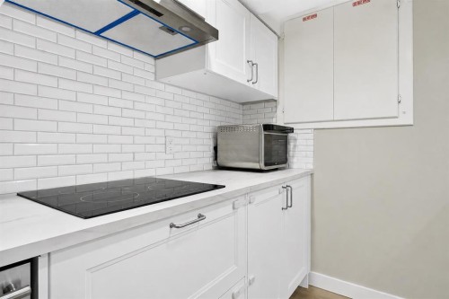 2888 Signal Hill Drive Sw, Calgary, AB 