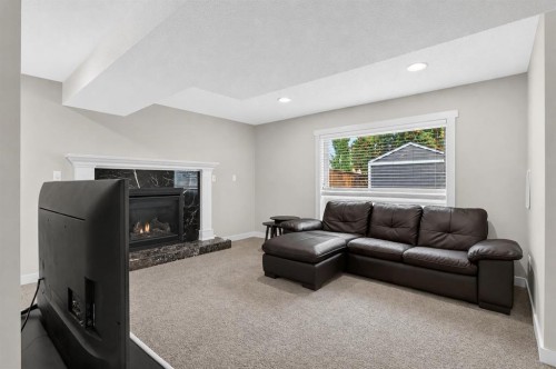 2888 Signal Hill Drive Sw, Calgary, AB 