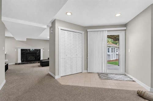 2888 Signal Hill Drive Sw, Calgary, AB 