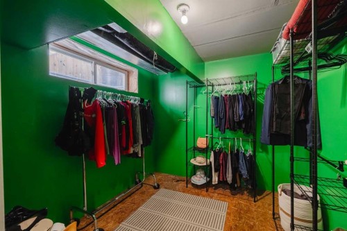 23 Tarington Way Ne, Calgary, AB - Indoor
