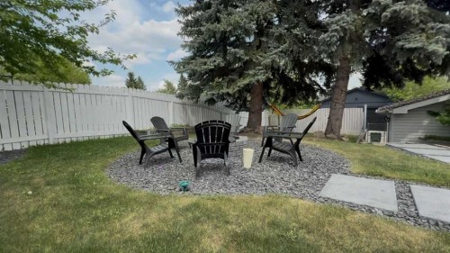 824 Canna Crescent Sw, Calgary, AB - Outdoor