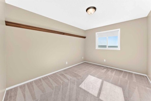 16 Royal Birch Rise Nw, Calgary, AB - Indoor Photo Showing Other Room