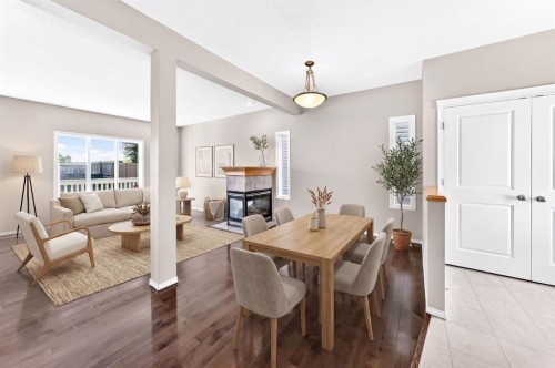 16 Royal Birch Rise Nw, Calgary, AB - Indoor