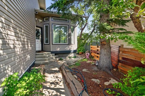 627 Macewan Valley Road Nw, Calgary, AB - Outdoor