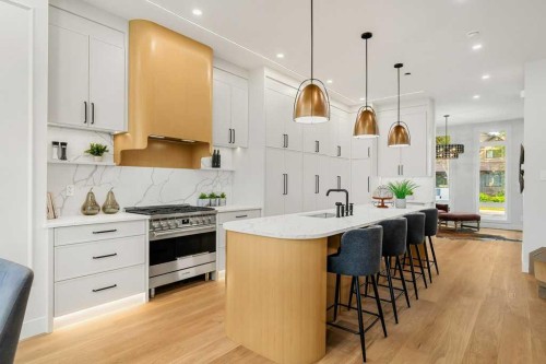 2311 6 Avenue Nw, Calgary, AB - Indoor Photo Showing Kitchen With Upgraded Kitchen