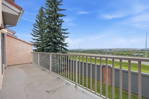 84-5810 Patina Drive Sw, Calgary, AB - Outdoor With Exterior