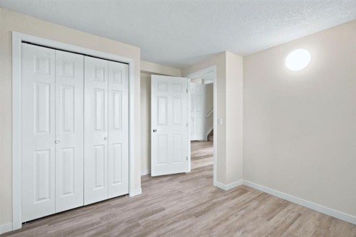 84-5810 Patina Drive Sw, Calgary, AB - Indoor