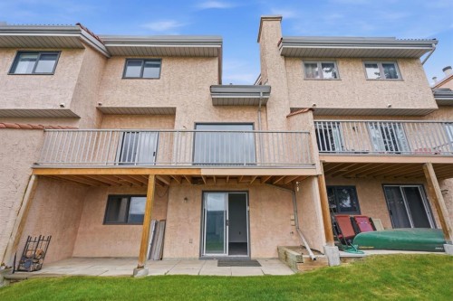 84-5810 Patina Drive Sw, Calgary, AB - Outdoor With Exterior