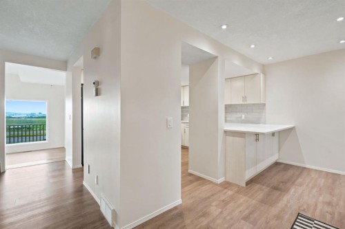 84-5810 Patina Drive Sw, Calgary, AB - Indoor Photo Showing Other Room