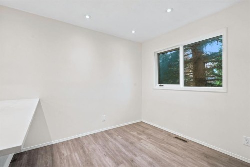 84-5810 Patina Drive Sw, Calgary, AB - Indoor Photo Showing Other Room