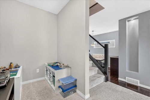 60 Mahogany Grove Se, Calgary, AB - Indoor Photo Showing Other Room