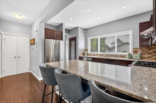 60 Mahogany Grove Se, Calgary, AB - Indoor