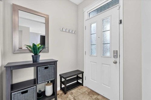 60 Mahogany Grove Se, Calgary, AB - Indoor Photo Showing Other Room