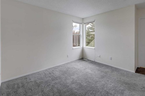 57 Sandpiper Lane Nw, Calgary, AB - Indoor Photo Showing Other Room