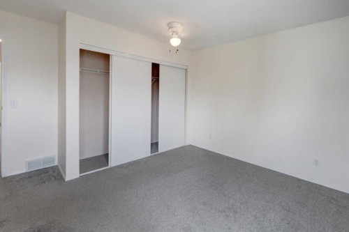 57 Sandpiper Lane Nw, Calgary, AB - Indoor Photo Showing Other Room