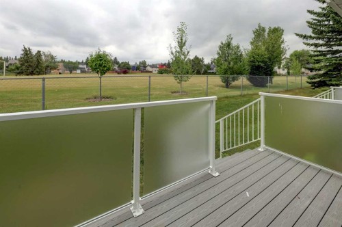 57 Sandpiper Lane Nw, Calgary, AB - Outdoor
