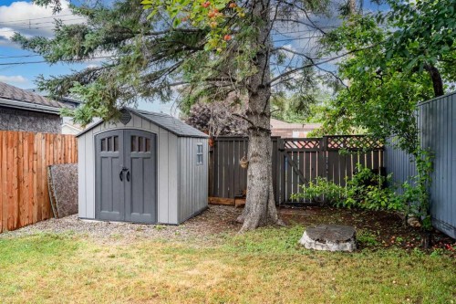 224 30 Avenue Ne, Calgary, AB - Outdoor