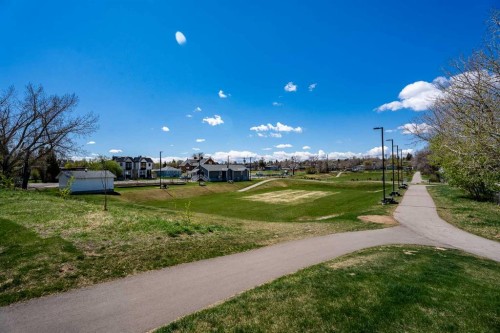 224 30 Avenue Ne, Calgary, AB - Outdoor With View