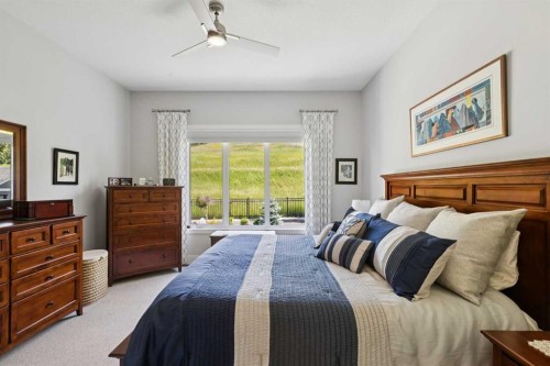 176 Cranbrook Drive Se, Calgary, AB - Indoor Photo Showing Bedroom