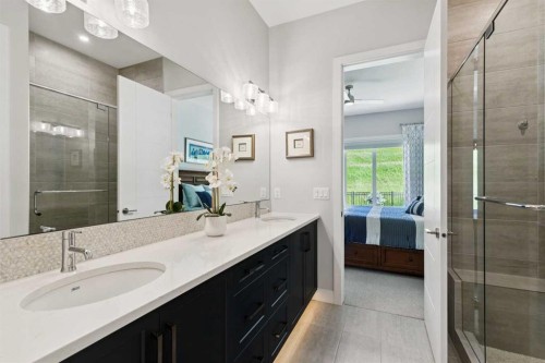 176 Cranbrook Drive Se, Calgary, AB - Indoor Photo Showing Bathroom