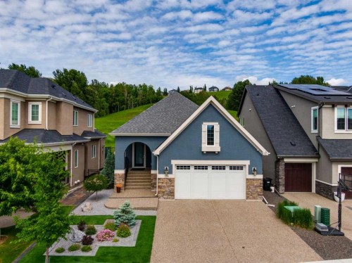 176 Cranbrook Drive Se, Calgary, AB - Outdoor