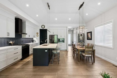 176 Cranbrook Drive Se, Calgary, AB - Indoor