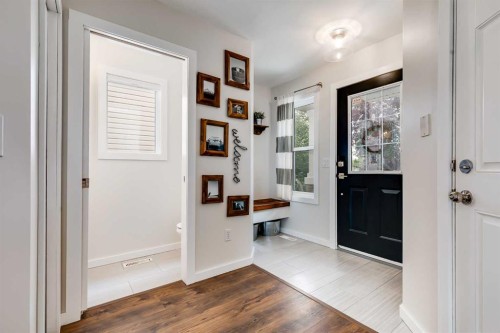 322 Tuscany Drive Nw, Calgary, AB - Indoor Photo Showing Other Room