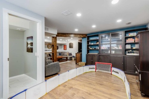 322 Tuscany Drive Nw, Calgary, AB - Indoor