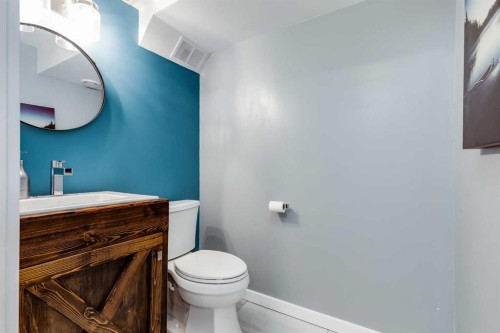 322 Tuscany Drive Nw, Calgary, AB - Indoor Photo Showing Bathroom