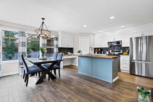 322 Tuscany Drive Nw, Calgary, AB - Indoor