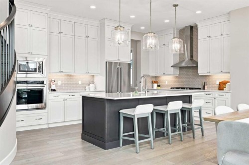 41 Whispering Springs Way, Heritage Pointe, AB - Indoor Photo Showing Kitchen With Upgraded Kitchen
