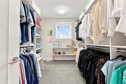 41 Whispering Springs Way, Heritage Pointe, AB - Indoor With Storage