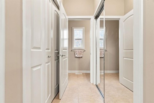 58 Everwoods Park Sw, Calgary, AB - Indoor Photo Showing Other Room