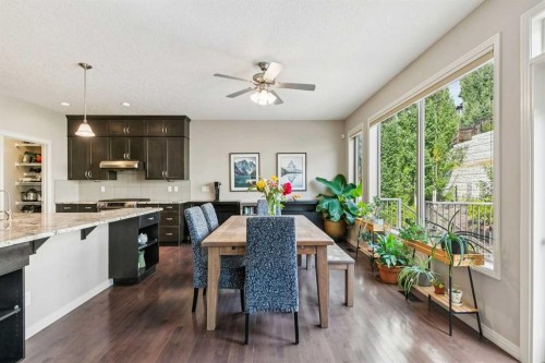 7520 Springbank Way Sw, Calgary, AB - Indoor Photo Showing Other Room
