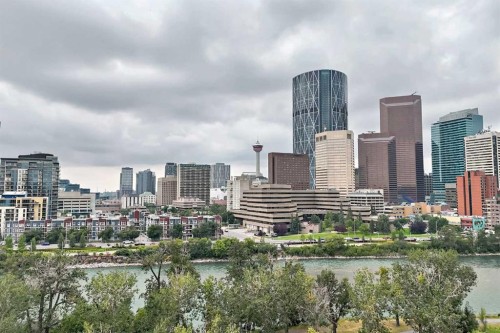 101-300 Meredith Road Ne, Calgary, AB - Outdoor With View