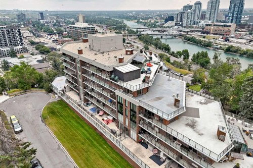 101-300 Meredith Road Ne, Calgary, AB - Outdoor With View