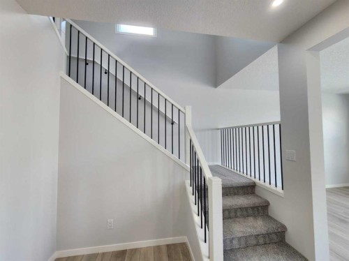 364 Herron Landing Ne, Calgary, AB - Indoor Photo Showing Other Room