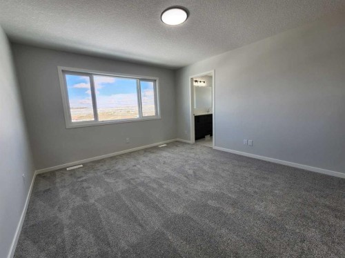 364 Herron Landing Ne, Calgary, AB - Indoor Photo Showing Other Room