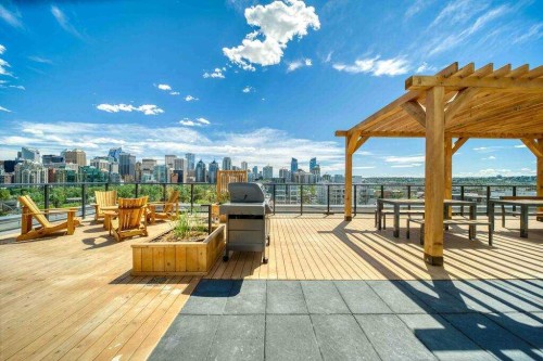 323-327 9A Street Nw, Calgary, AB - Outdoor With Deck Patio Veranda With View