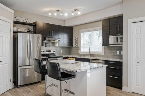 260 Chaparral Ridge Circle Se, Calgary, AB - Indoor Photo Showing Kitchen With Stainless Steel Kitchen With Upgraded Kitchen
