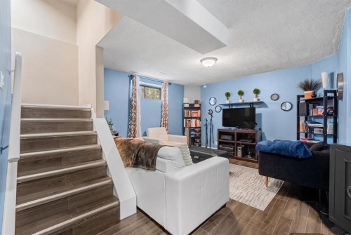 39 Hidden Valley Link Nw, Calgary, AB 